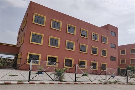 Dr A P J Abdul Kalam University Indore Campus Photos Virtual Tour