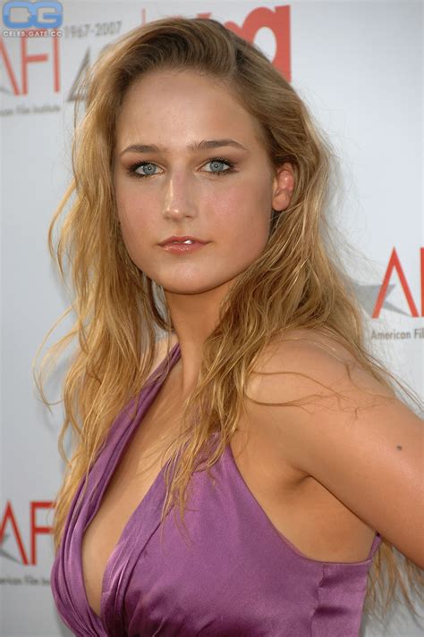 Leelee Sobieski Nude Pictures Onlyfans Leaks Playboy Photos Sex Scene Uncensored