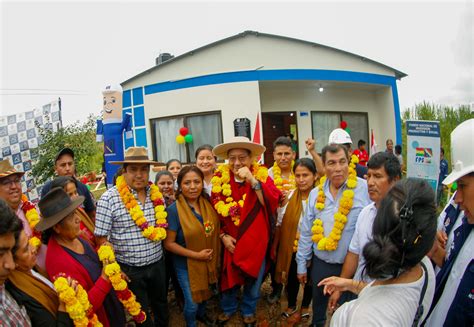 El Presidente Del Estado Luis Arce Catacora Entrega Viviendas