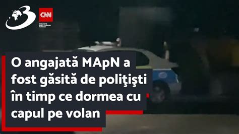 O angajată MApN a fost găsită de poliţişti în timp ce dormea cu capul