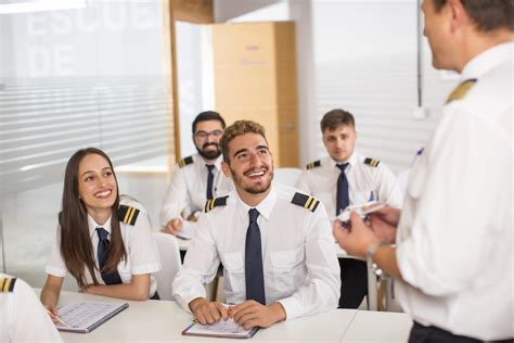 Otros cursos Escuela de pilotos de aviación comercial AFN A Coruña