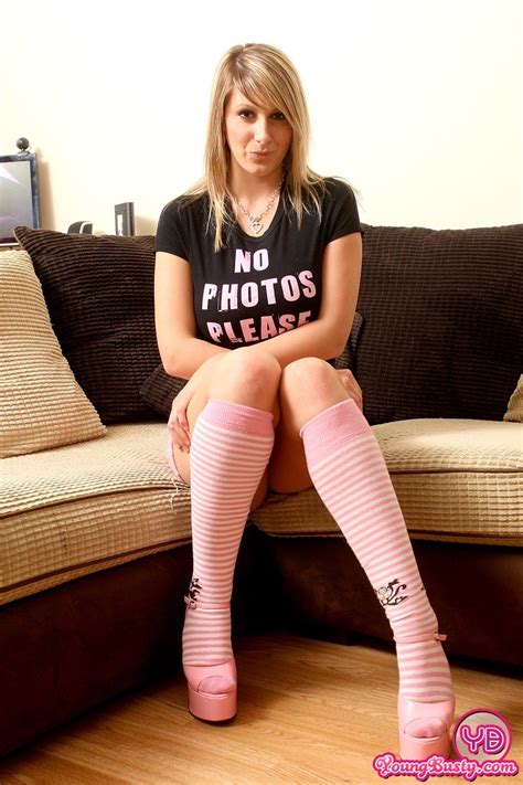 Naked And Sexy Teenage Girl With Big Titties Posing Pics Porn Pictures XXX Photos Sex Images