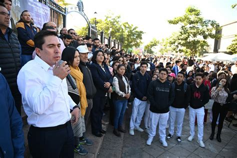 Miles de universitarios del área de la salud de la UAS exigen respeto a