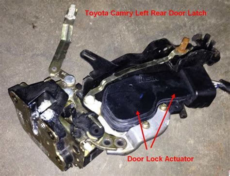 How To Replace Or Repair The Rear Door Handle Door Latch Or Door Lock