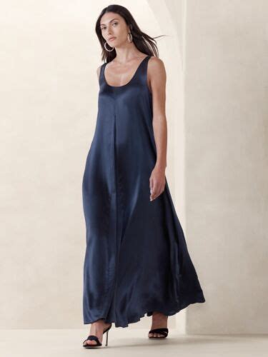 Banana Republic Serenade Silk Maxi Dress S Small Hyper Navy Blue