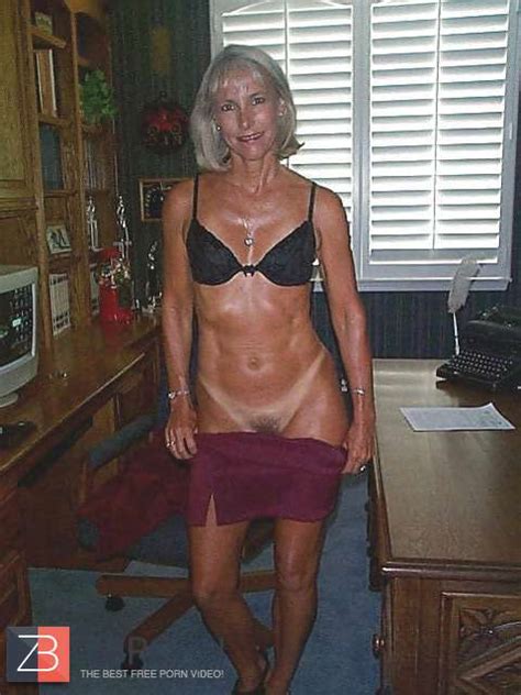 Red Hot Mature Anne In Her Home Office ZB Porn