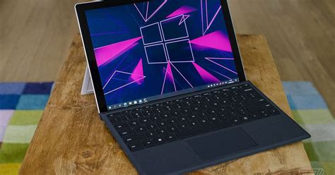 Microsoft Surface Pro 7 Plus Review Built For Business The Verge