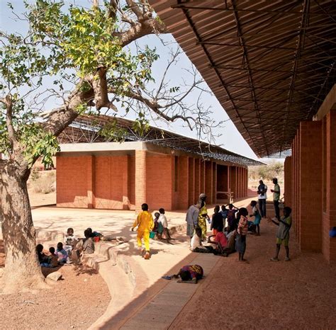 Diébédó Francis Kéré Opera Village En Laongo Burkina Faso