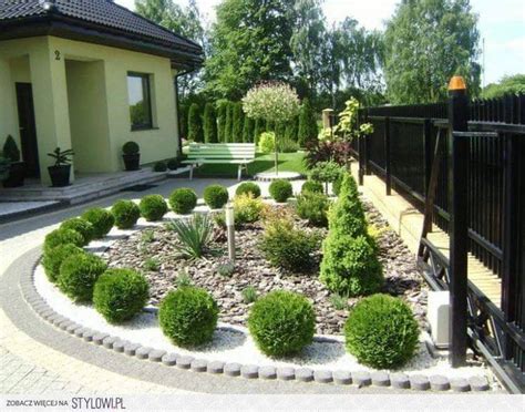 Impressive Exterior Footpath Design Ideas - Myhomemyzone.com