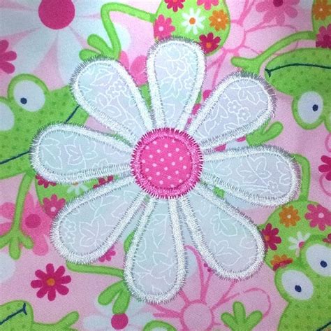 Daisy Applique Machine Embroidery Design