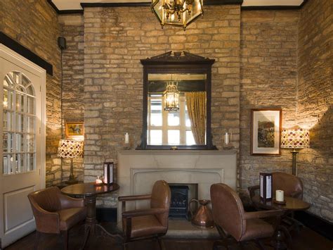 The Snooty Fox Hotel in Cotswolds and Tetbury : Luxury Hotel Breaks in ...