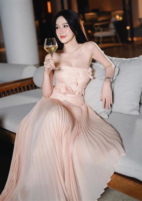 Màu Nude Là Màu Gì Gợi Ý Mix Match Tinh Tế Và Hiện Đại