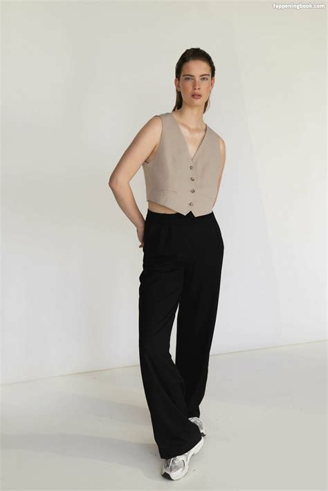 Benthe Ten Broek Nude OnlyFans Leaks Fappening FappeningBook