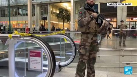 France Attaque Au Couteau La Gare De Lyon Paris Le Suspect