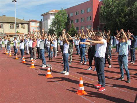 Dan Izazova I U Kosovskoj Mitrovici Radio Kosovska Mitrovica