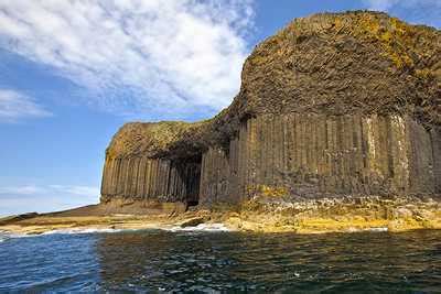 Staffa Island | Natureflip