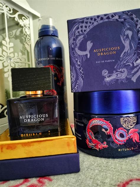 Auspicious Dragon Rituals Parfum Een Nieuwe Geur Voor Dames En Heren