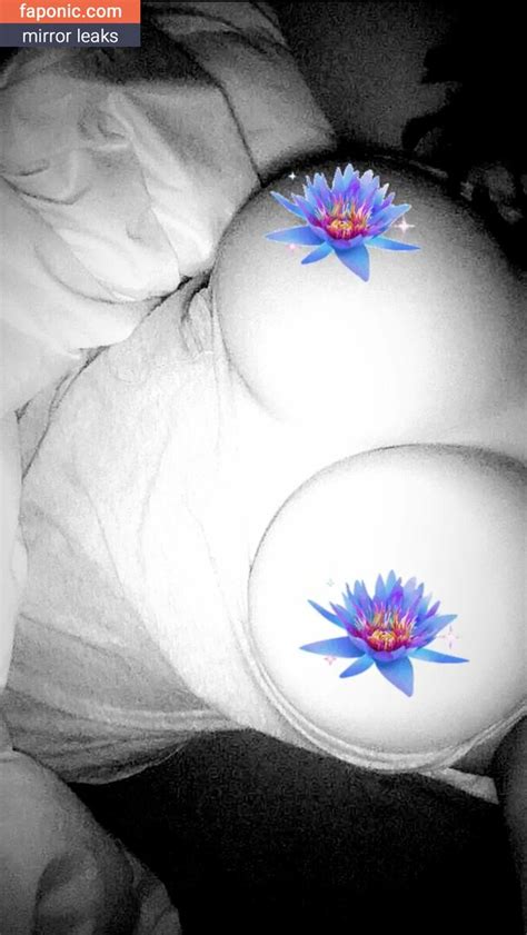 Chloe M Aka Chloegmoretz Aka Jazzdiplass Nude Leaks OnlyFans Faponic