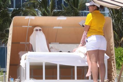 Caroline Flack In A Bikini On The Beach In Miami Mirror Online