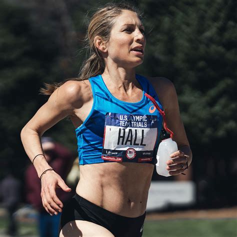 sara hall motivated  motherhood  marathons feature world