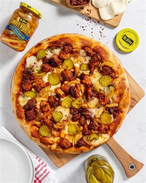 Nashville Hot Chicken Pizza Mt Olive Pickles Hot Banana Peppers