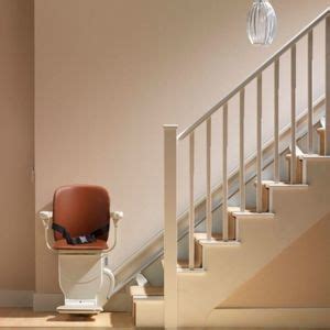 Monte Escalier Pour Escaliers Droits Starla Stannah Stairlifts