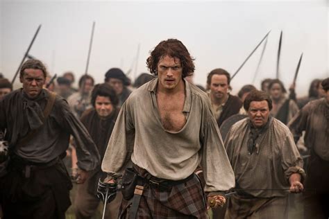 Sam Heughan Pictures On Outlander Popsugar Entertainment