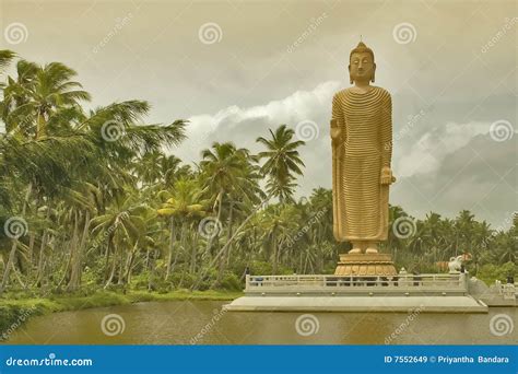 Mahabodhi buddha statue 4 stock image. Image of east, contemplation ...