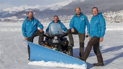 Retter der Elf Städte Tour Das Weißensee Eisteam hat heuer einiges