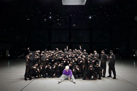 Disha Patani Slays Internet With Burning Hot Beach Look In Shorts BTS Member J Hope Says