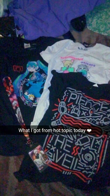 Hatsune Miku Hot Topic
