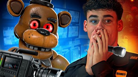 Nuit Pour Survivre Un Monstre Fnaf Irl Youtube