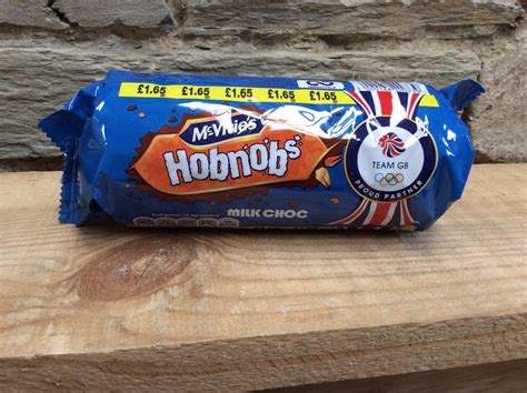 McVities. Hob Nobs. Milk Chocolate – Siop Y Pentre