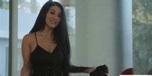 Damn Kinky Darcie Have Sex With Sexy Katrina On Their Bed Porn Videos