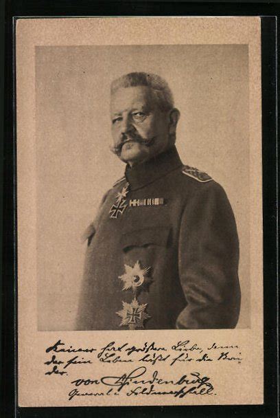 Ak Portrait Generalfeldmarschall Paul Von Hindenburg In Uniform Mit