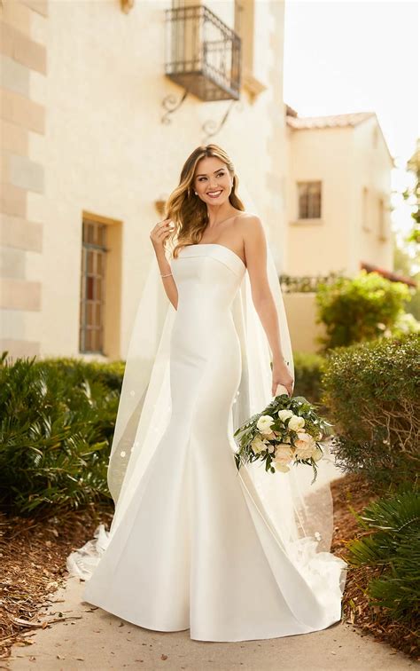 Simple Matte Mikado Fit And Flare Wedding Dress Stella York Wedding