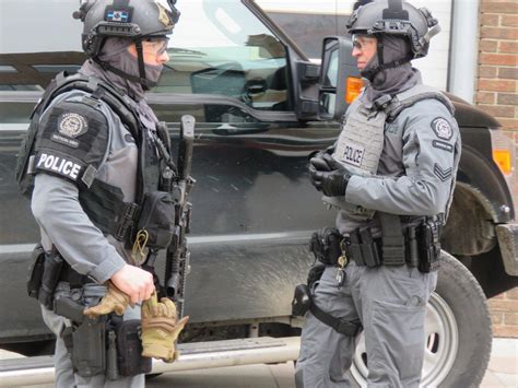 Calgary 🇨🇦 Police Tactical Members At A Call 1200x900 Rpoliceporn