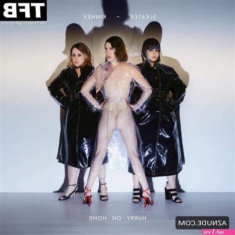 Annie Clark Nude Free Sex Photos And Porn Images At SEX1 FUN