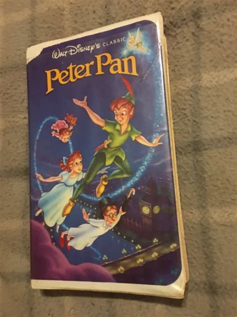 VHS 1990 WALT Disney Peter Pan Classic VHS Black Diamond Clamshell