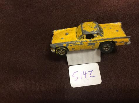 Lot Hot Wheels 1957 T Bird