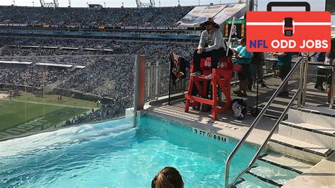 A Jacksonville Jaguars lifeguard shares what gameday is like by the ...