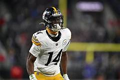 Pickens Bails Pittsburgh Youth Football Camp