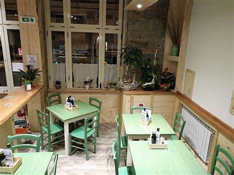 Tavoli Legno Per Arredamento Ristorante Bar Pizzeria Stile Rustico