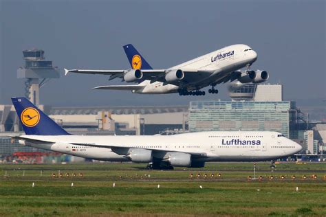 airbus   boeing     compare  ultra long haul flights