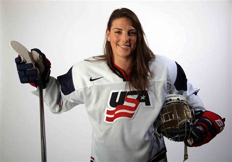 Download Hilary Knight Pwhpa Forward Wallpaper | Wallpapers.com