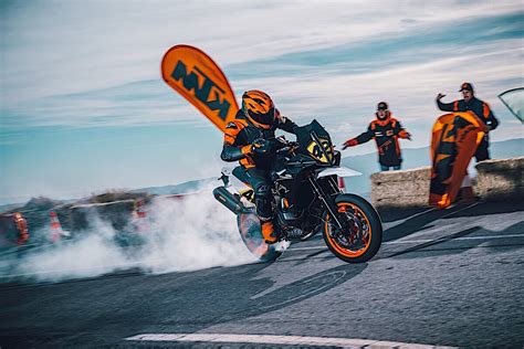 The Ktm Smt Is A Long Range Supermoto Weapon Americans Won T