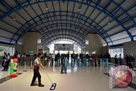 Menhub Resmikan Stasiun Palmerah Dan Jalur Ganda Antara News