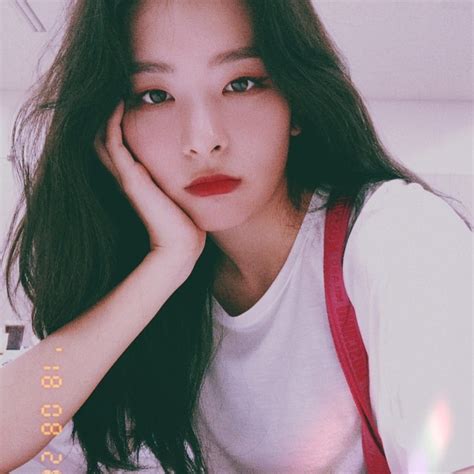 180904 Official Instagram Update With Seulgi R Red Velvet