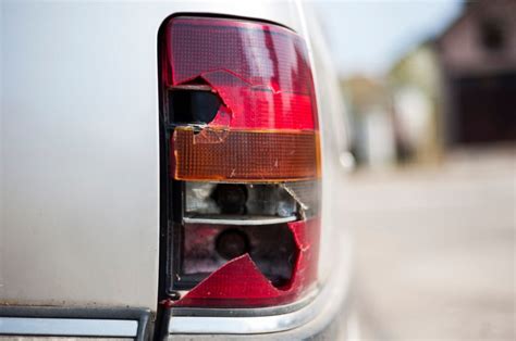 How To Fix Cracked Tail Light