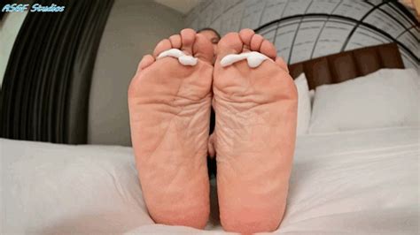 Gilfs Small Wrinkly Soles Before Fun Pt Mov Amateur Soles
